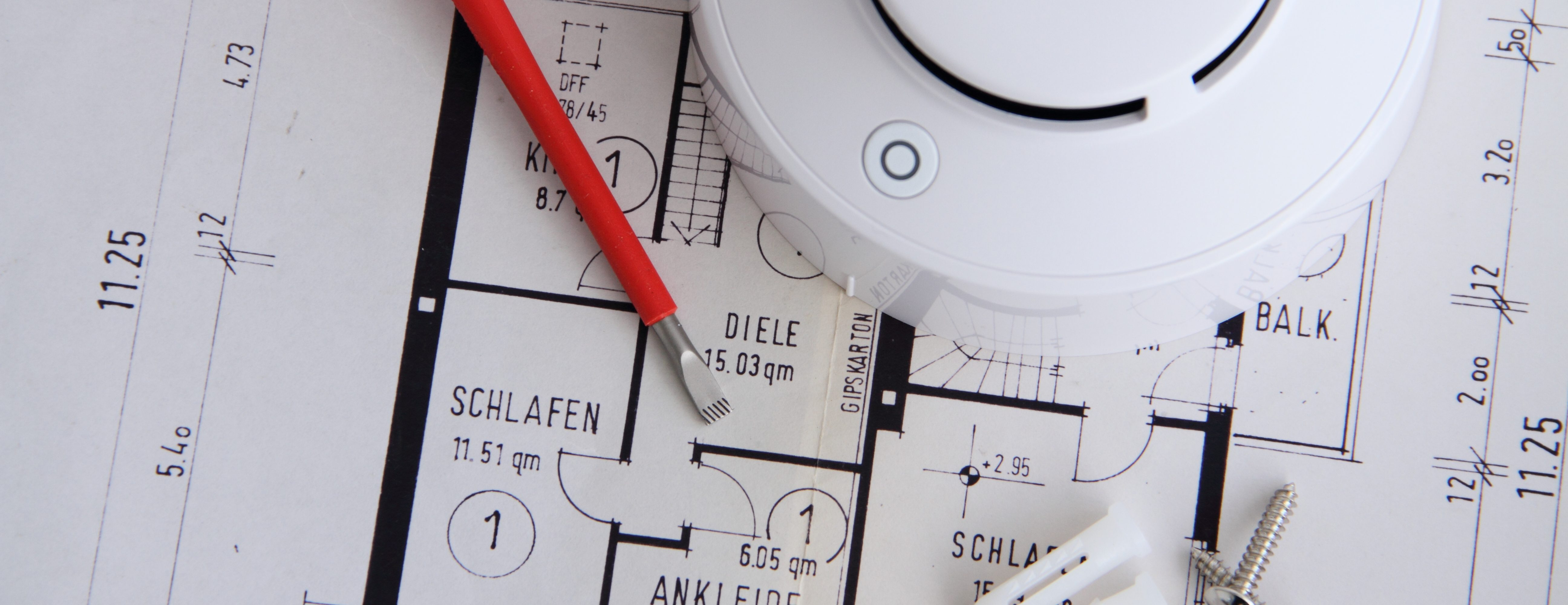 What is a Fire Detector and How Does It Work?